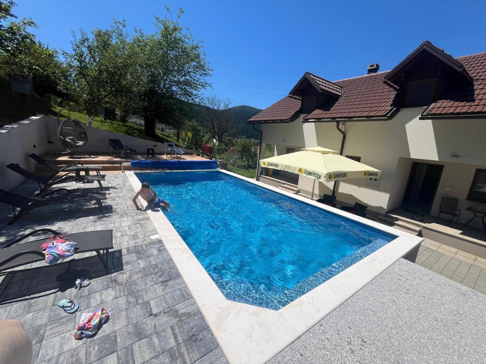 Vila Holiday House Marija Otočac Exteriér fotografie